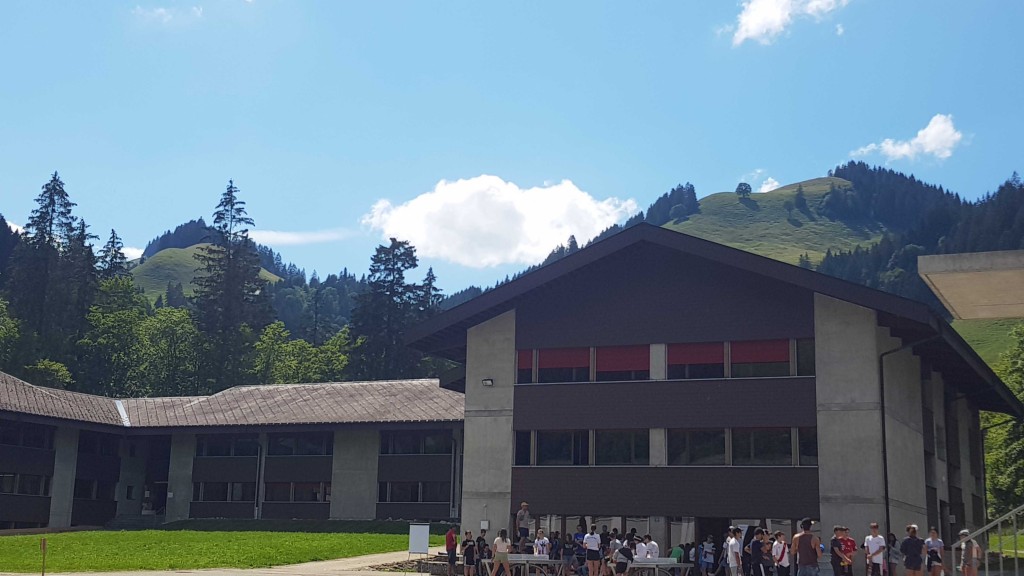 frilingue_kamp_smeštaj_kampus